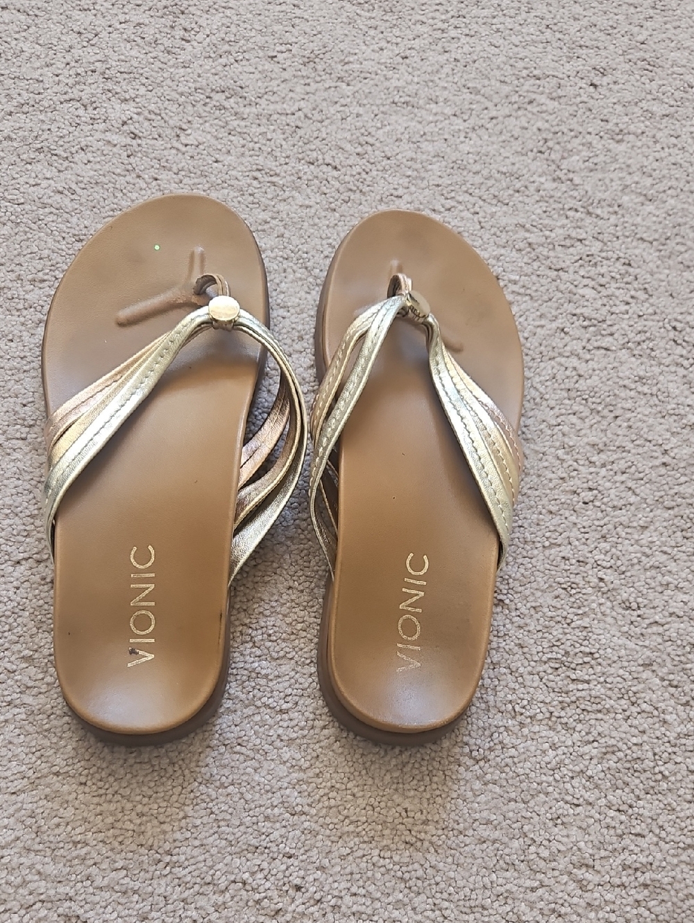 Vionic Women's Metallic Gold and Brown Thong Sandals